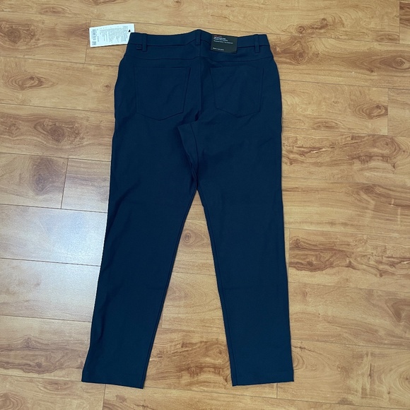 Lululemon Men ABC Slim Fit 5 Pocket Pant Navy Blue 31"W x 30"L New with Tag - Picture 2 of 7
